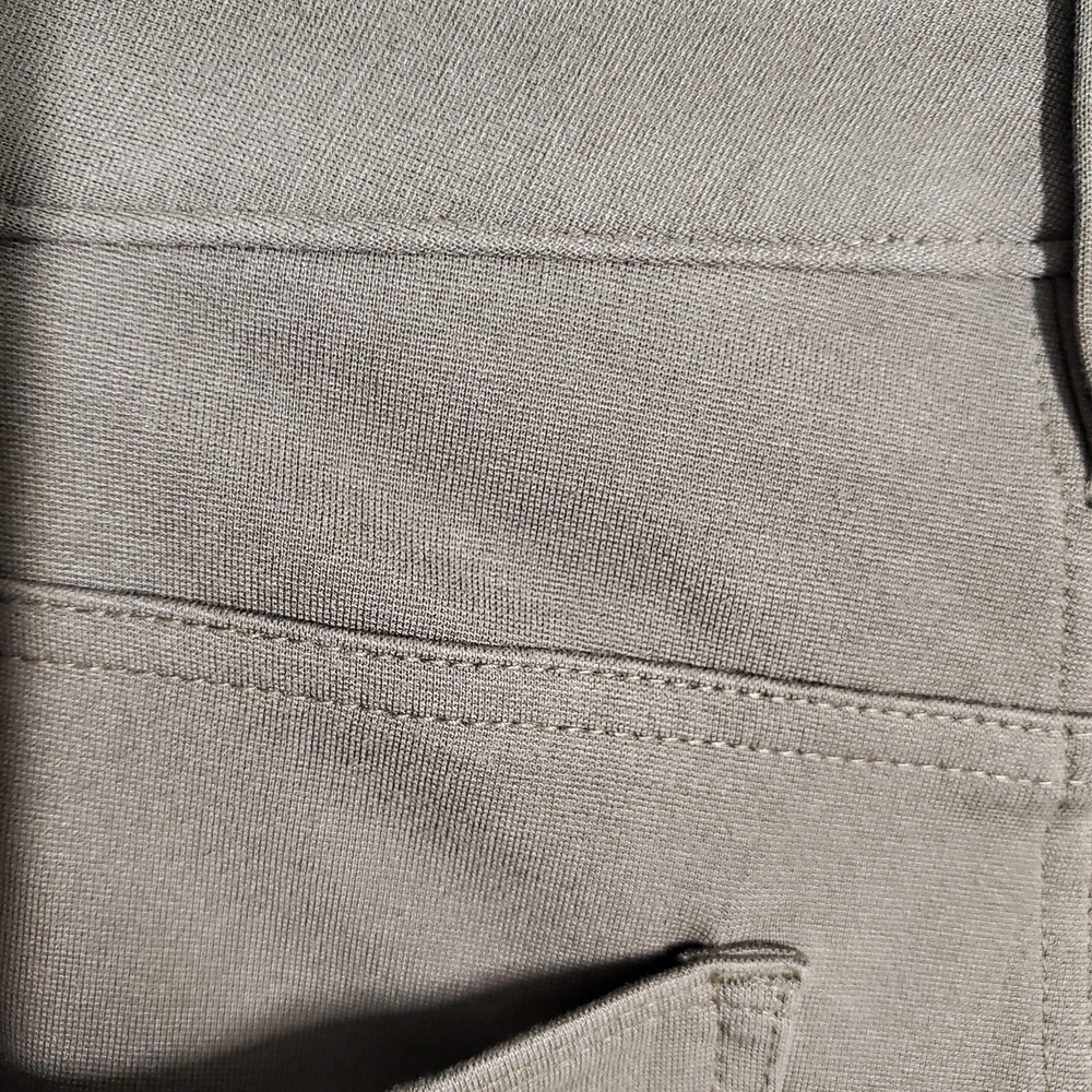Calvin Klein Women's Olive Jeggings - Picture 6 of 6